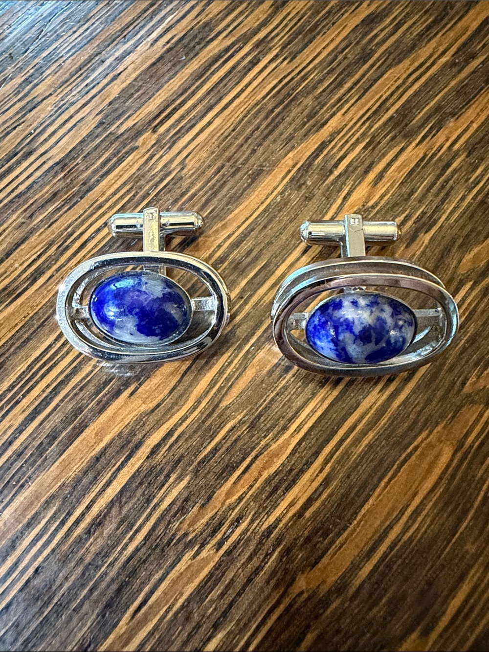 Men's Vintage polish silver tone tone Cufflinks with Blue Stone Inlay